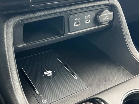 Used 2023 Honda Pilot Elite image 18