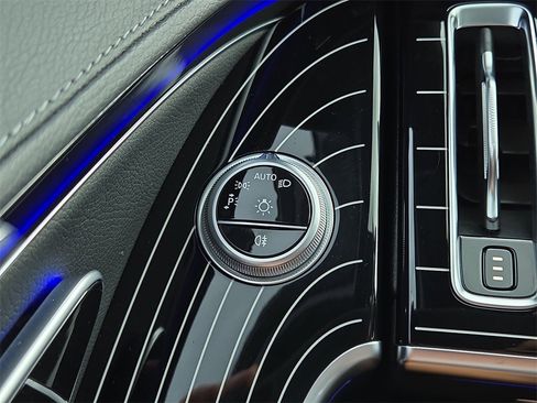 Certified 2023 Mercedes-Benz S 500 4MATIC image 28