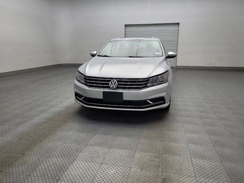 Used 2017 Volkswagen Passat 1.8T SE image 15