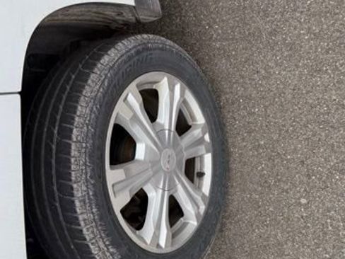 Used 2017 GMC Terrain SLE image 7