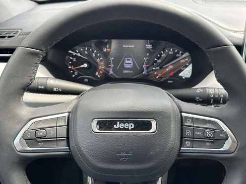 Used 2023 Jeep Compass Limited AWD/4WD image 20