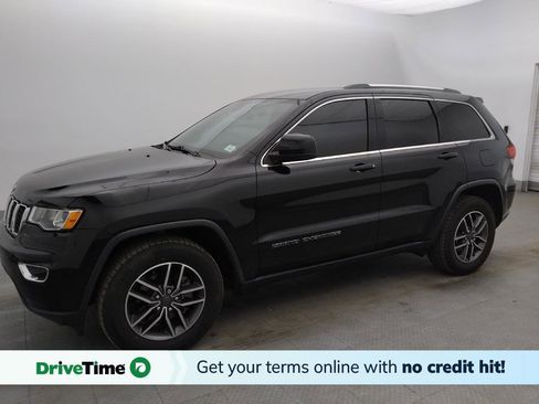 Used 2019 Jeep Grand Cherokee Laredo w/ Laredo X Package image 1