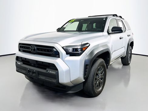 Used 2025 Toyota 4Runner SR5 image 10