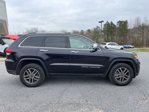 Used 2021 Jeep Grand Cherokee Limited image 10