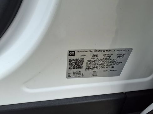 Used 2024 Chevrolet Equinox LS FWD image 34