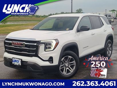 Used 2025 GMC Terrain Elevation