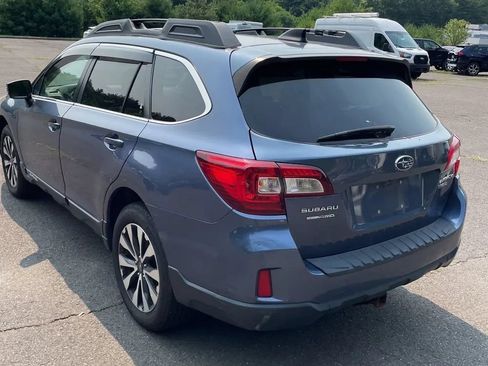 Used 2016 Subaru Outback 3.6R Limited AWD/4WD image 5