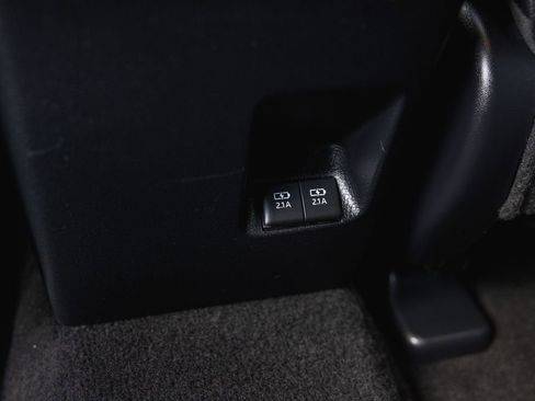 Used 2021 Toyota 4Runner TRD Off-Road Premium image 31