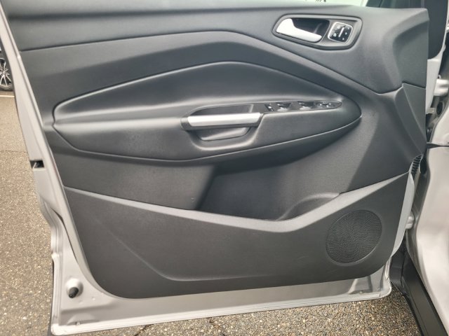 Used 2017 Ford Escape Titanium AWD/4WD image 18