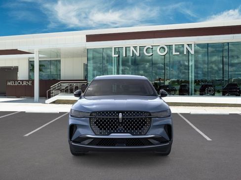 New 2026 Lincoln Nautilus Premier AWD/4WD image 6