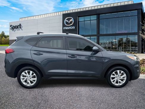 Used 2020 Hyundai Tucson Value w/ Cargo Package FWD image 2