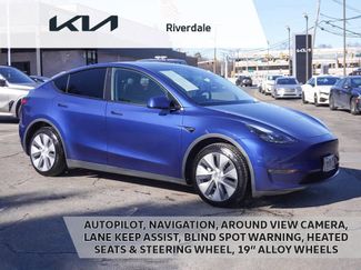 Used 2023 Tesla Model Y Long Range video 1
