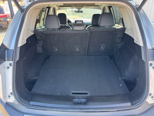 Used 2022 Nissan Rogue SV w/ SV Premium Package FWD image 7