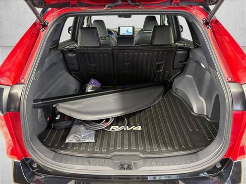 Used 2024 Toyota RAV4 XSE w/ Premium Package AWD/4WD image 19