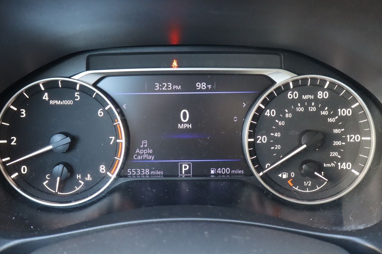 Used 2024 Nissan Altima 2.5 SR FWD image 9