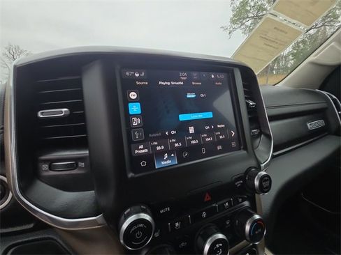 Used 2022 RAM 1500 Laramie image 16