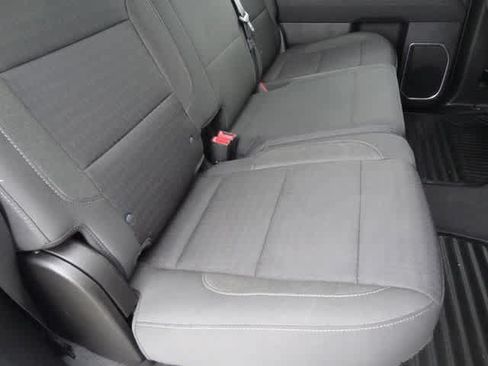 Used 2022 Chevrolet Silverado 1500 LT AWD/4WD image 10