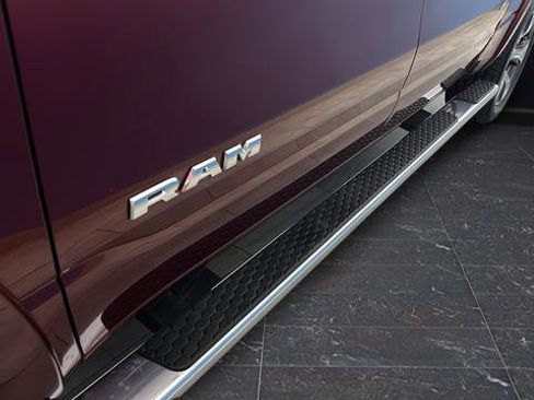 Used 2019 RAM 1500 Laramie AWD/4WD image 42