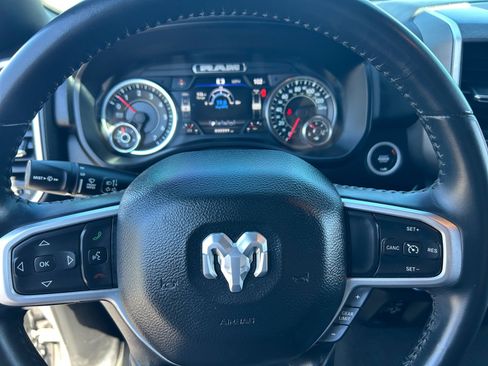 Used 2022 RAM 1500 Big Horn RWD image 9