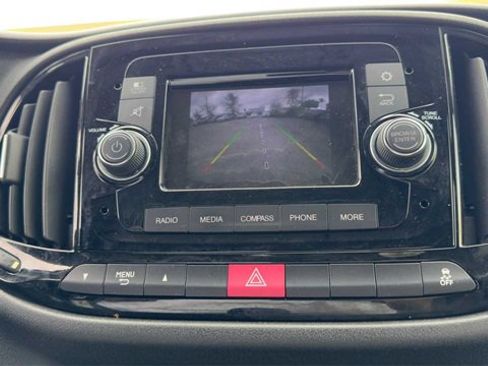 Used 2018 RAM ProMaster City Tradesman image 24