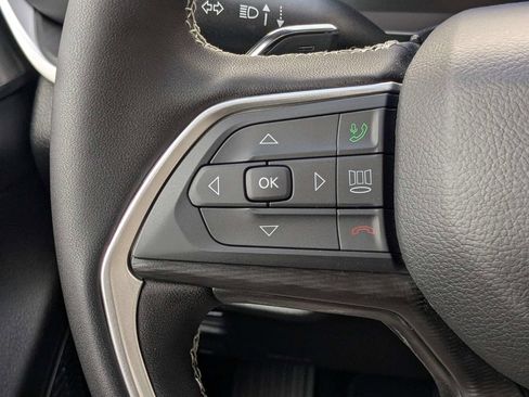 New 2026 Jeep Grand Cherokee L 2WD image 24