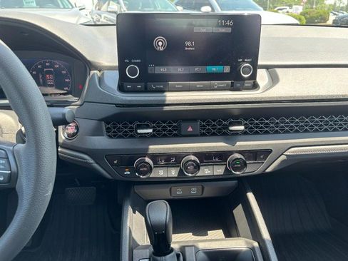 Used 2025 Honda Accord SE image 13