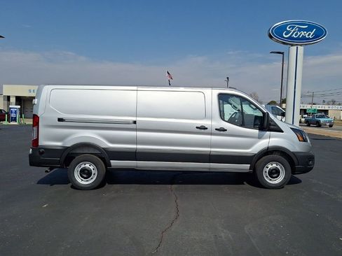New 2026 Ford Transit 150 Low Roof image 17