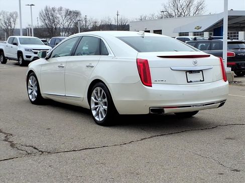 Used 2015 Cadillac XTS Luxury w/ Driver Awareness Package image 7