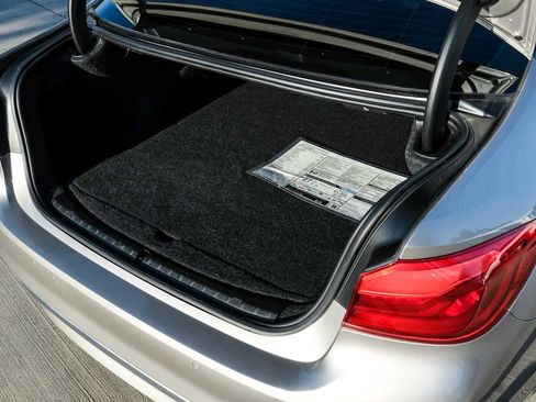 Used 2018 BMW 530i 530i w/ Premium Package image 52