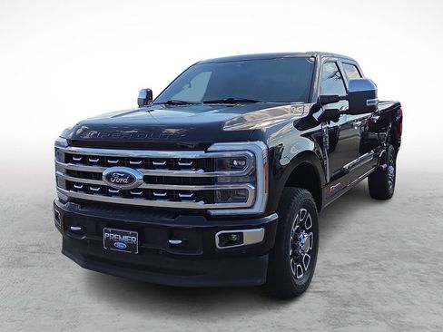 Used 2024 Ford F350 Platinum AWD/4WD image 4