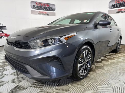 Used 2024 Kia Forte LXS image 7