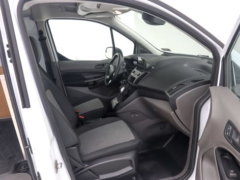 Used 2022 Ford Transit Connect XL FWD image 16