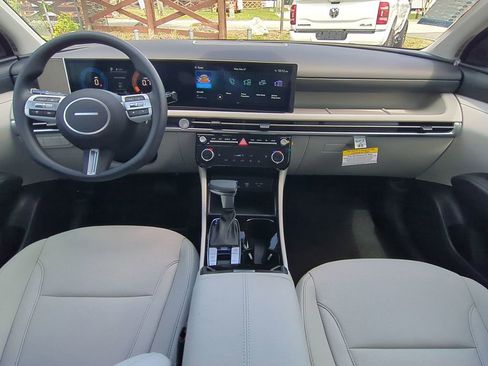 New 2026 Hyundai Tucson SEL Plus FWD image 18