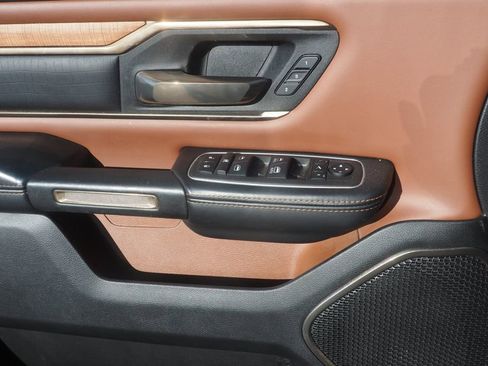 Used 2022 RAM 1500 Limited image 16