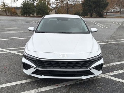 New 2026 Hyundai Elantra Blue image 2