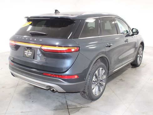 Used 2022 Lincoln Corsair Reserve w/ Equipment Group 201A image 9