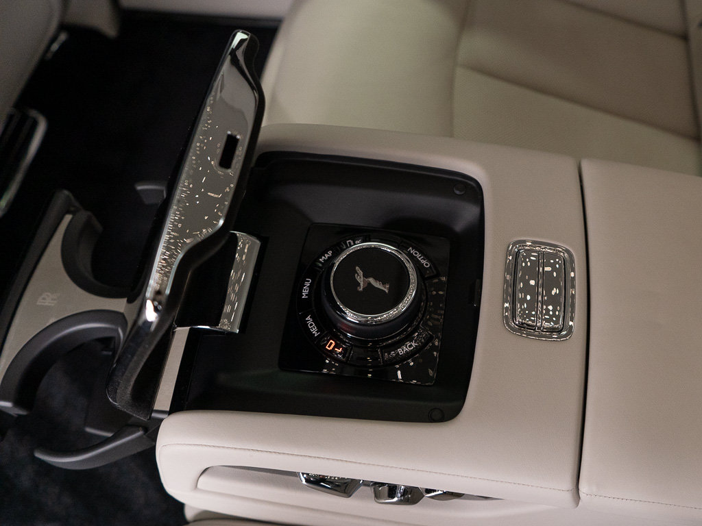 Certified 2018 Rolls-Royce Phantom Sedan RWD image 29