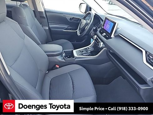 Used 2025 Toyota RAV4 LE image 20