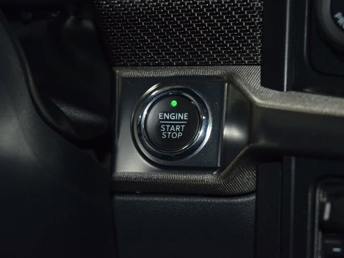 Used 2023 Ford F150 Raptor w/ Raptor Carbon Fiber Package AWD/4WD image 43