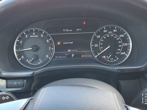 Used 2022 INFINITI QX60 Pure image 16