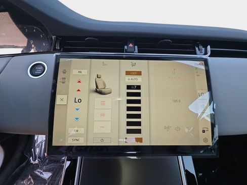 New 2026 Land Rover Range Rover Evoque S AWD/4WD image 20