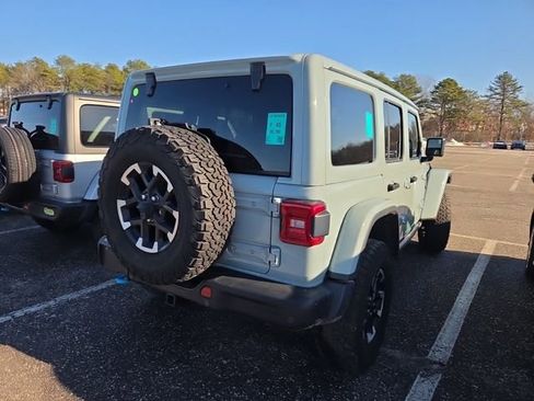 Used 2024 Jeep Wrangler Unlimited Rubicon 4xe image 5