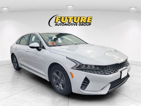 Used 2022 Kia K5 LXS image 1