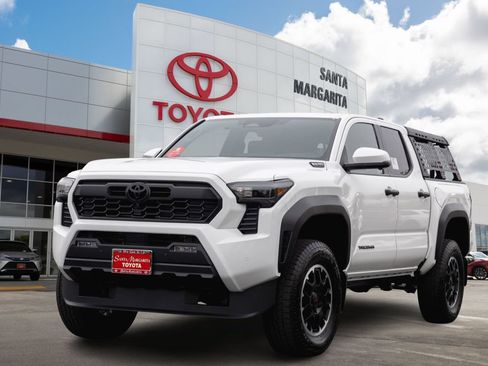 New 2026 Toyota Tacoma TRD Off-Road AWD/4WD image 1