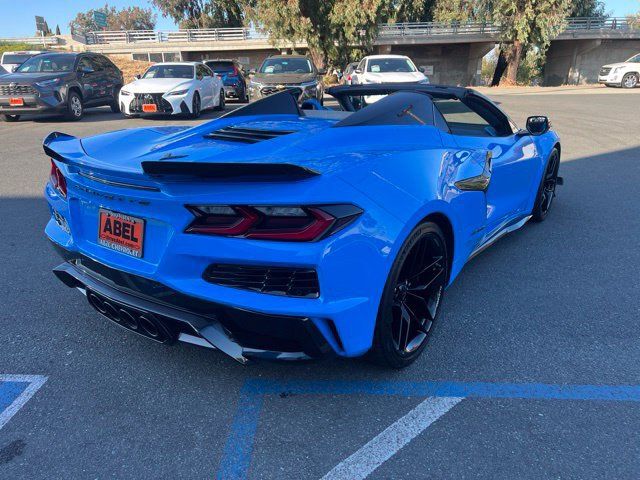 Used 2025 Chevrolet Corvette Z06 RWD image 10