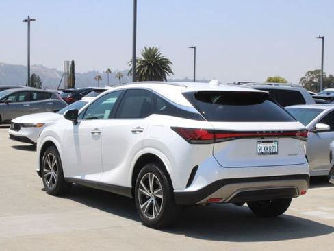 Certified 2024 Lexus RX 350 FWD w/ Technology Package image 19