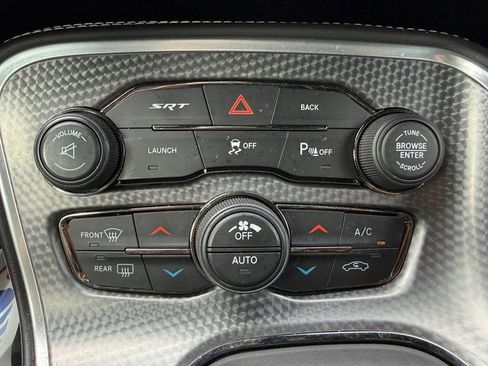 Used 2016 Dodge Challenger SRT Hellcat image 31