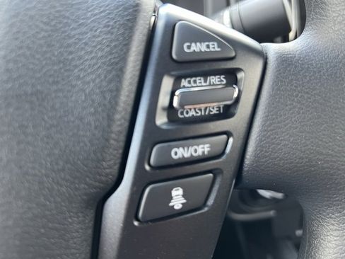 New 2026 Nissan Frontier SV image 18