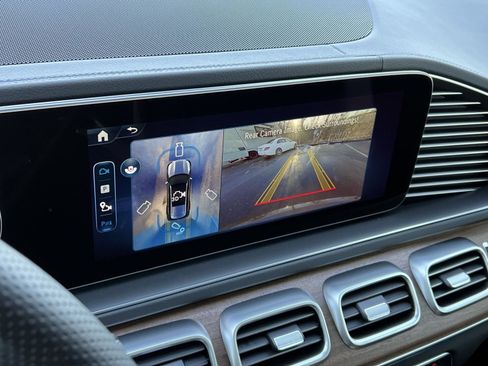 New 2026 Mercedes-Benz GLS 450 GLS 450 image 17