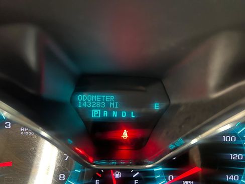 Used 2014 Chevrolet Traverse LT FWD image 29